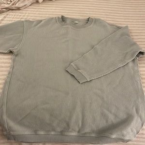 Oversized aerie crew